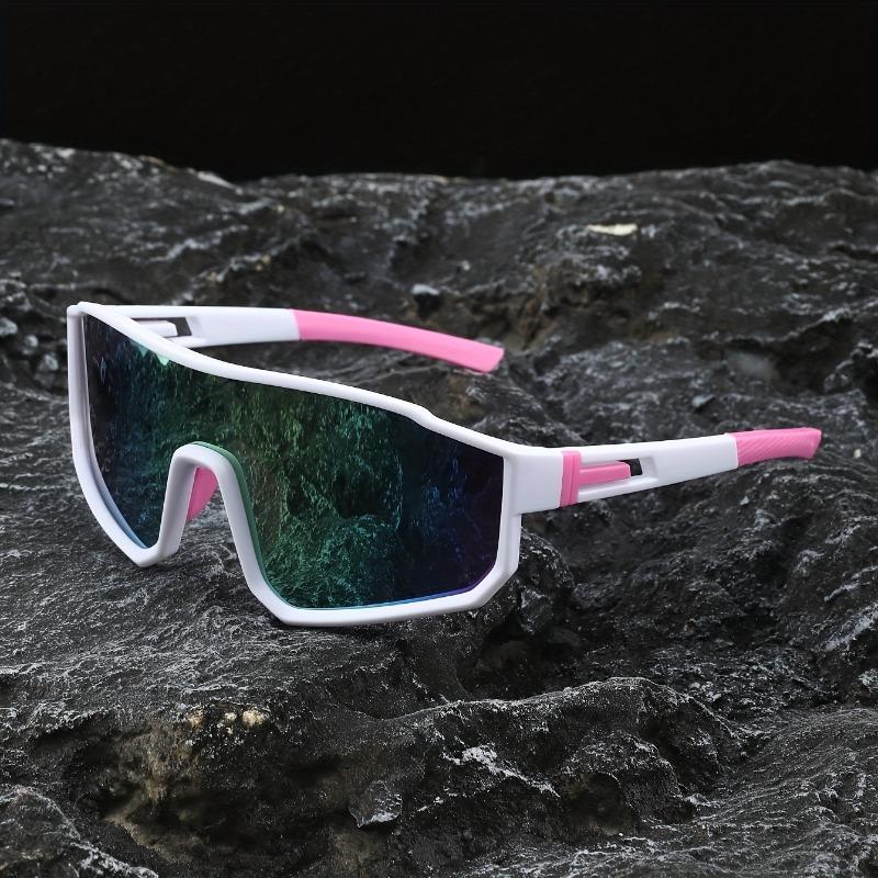 A Pair of Full Frame One Piece Unisex Decorative Fashion Glasses