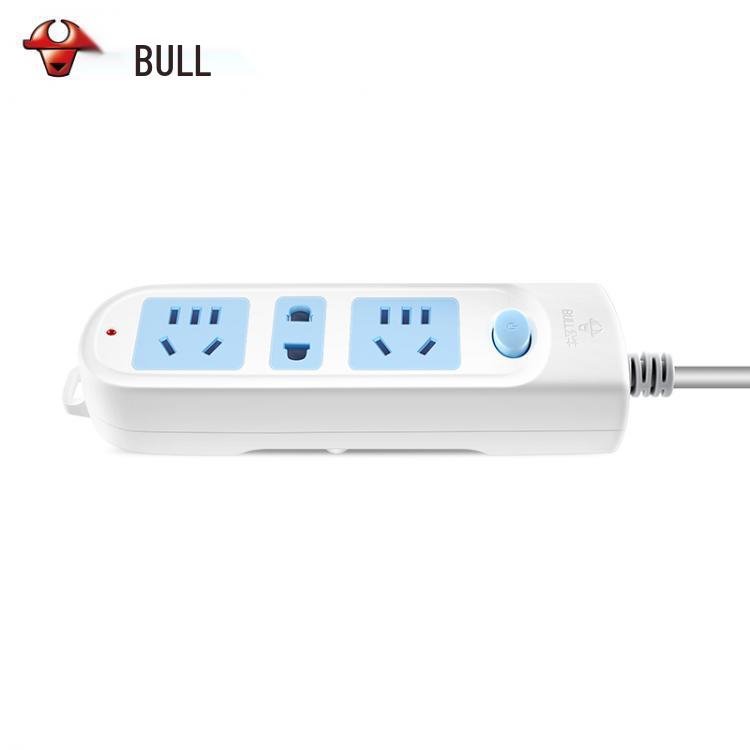 Prelungitor GN-606/607: Prelungitor cu Patru Prize și Control Principal