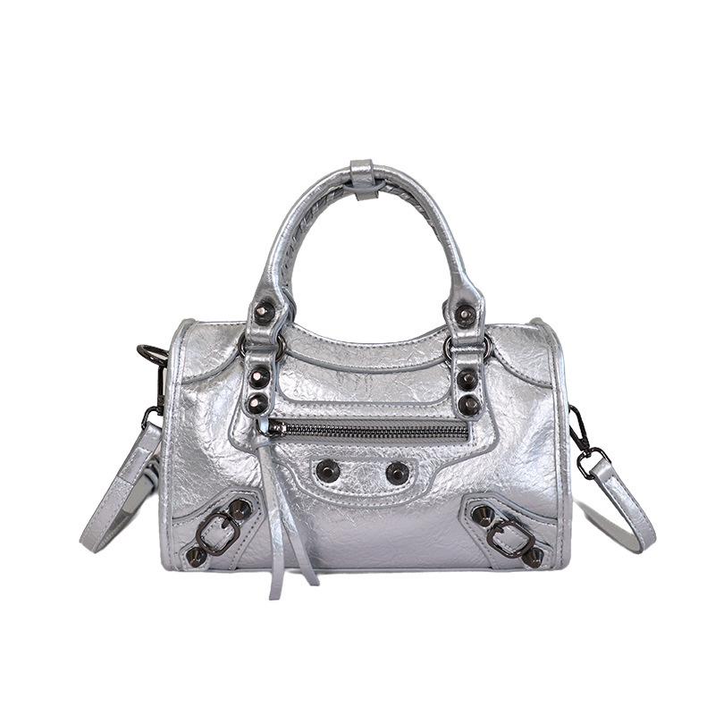 New Rivet Motorcycle Handbag: Trendy French Retro High-End Shoulder & Crossbody Pillow Bag