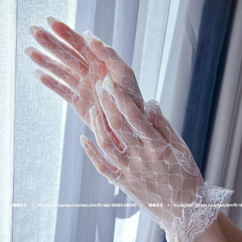 

Ретро кружевные перчатки женские тонкие черные женские тонкие Лолита сексуальные кружевные фото сетчатые нарукавники White One size