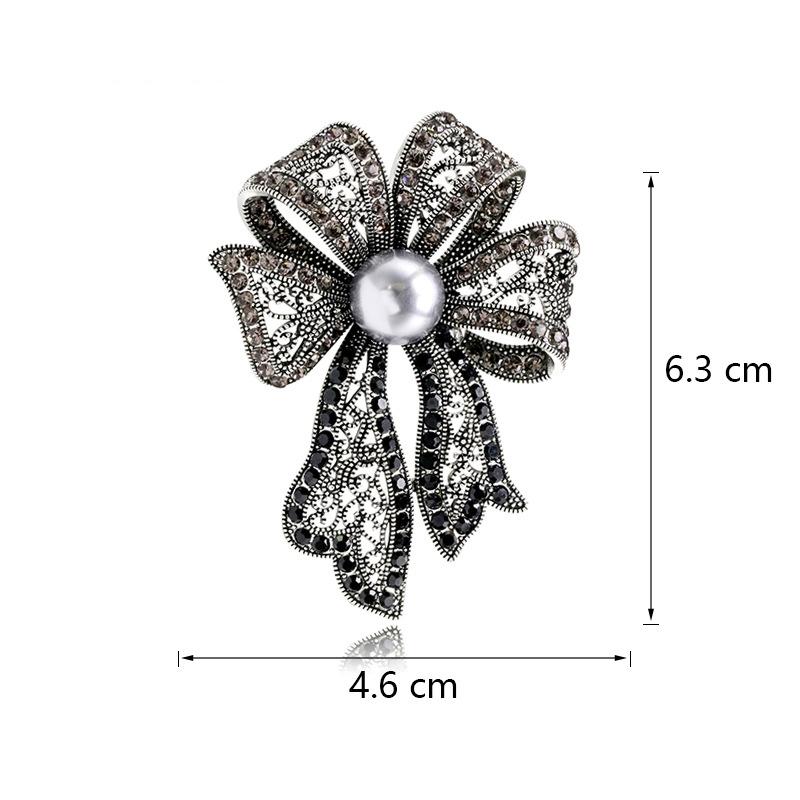 Vintage  Pearl Bowknot Brooches For Women Clothing Coat Jewelry Party Accessries Gifts