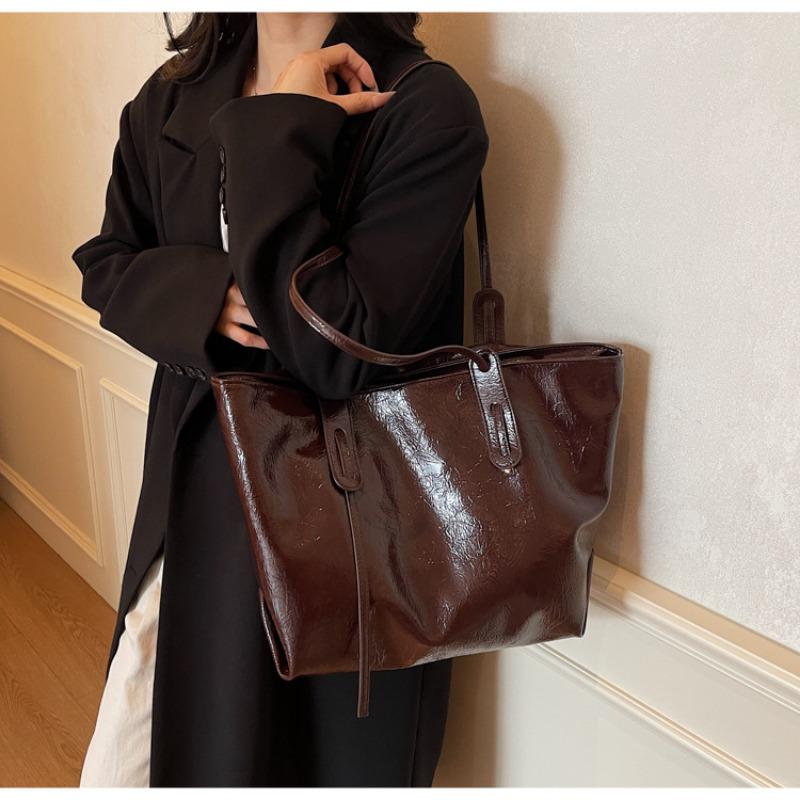 Large-capacity bag women's autumn and winter versatile new simple texture shoulder bag retro commuter tote bag