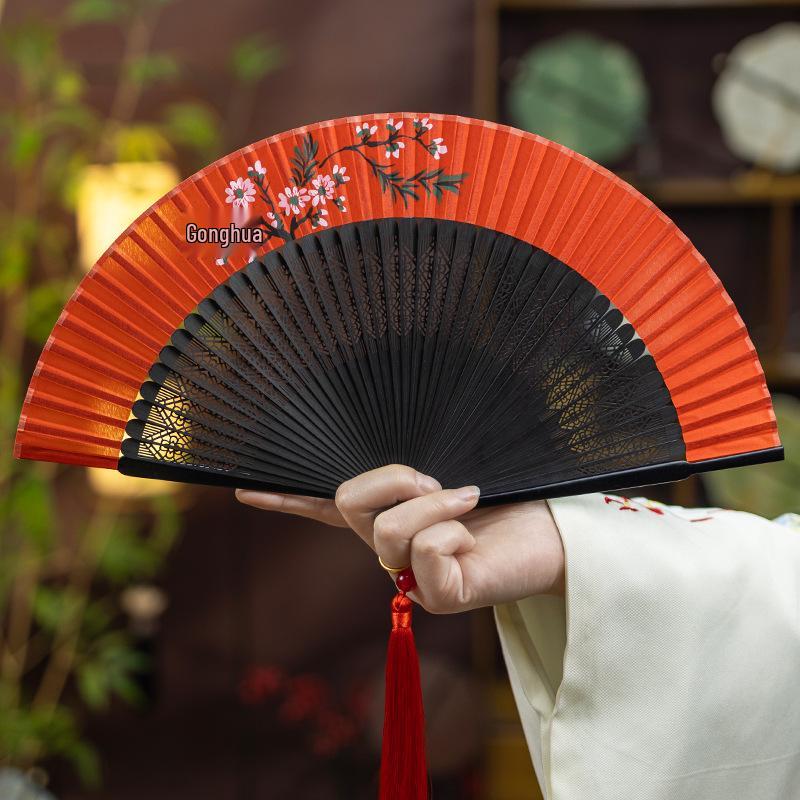 Si Yi Tang handbemalter roter Seidenfächer für Damen - Zhao Yuan Tanzdesign