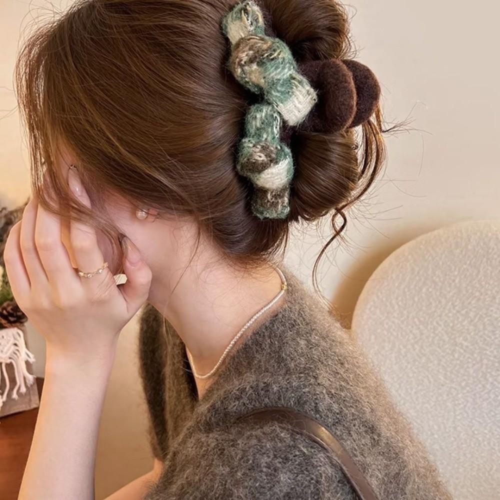 Sweet Fabric Lady Shark Clip Korean Style Bow Claw Clip Bowknot Hair Claws Autumn Winter