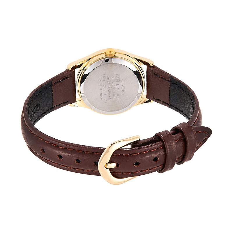 Casio Modello Business Casual Retrò Letterario Versatile Classico Serie Pointer Quadrante Piccolo Impermeabile Movimento al Quarzo Pelle LTP-1094Q-7B6