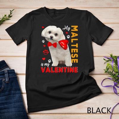 Mein Malteser ist mein Valentin Niedlicher Hund mit Herz Liebhaber T-Shirt Unisex T-Shirt
