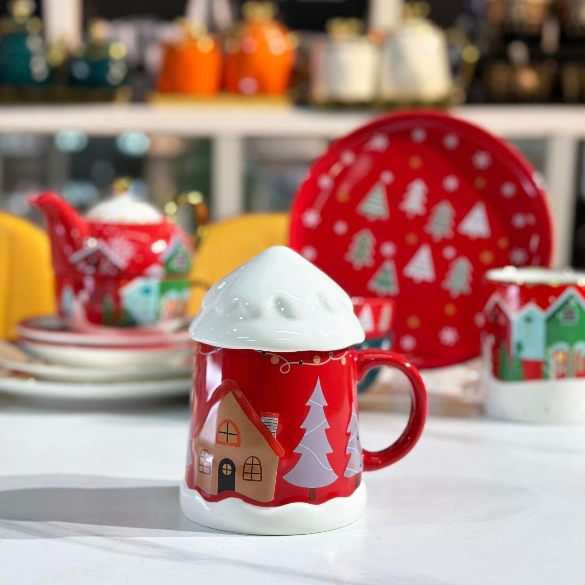 2024 Cute Christmas Ceramic Cup Christmas Gift Mug Household Water Cup Office Cup With Lid 301-400ml