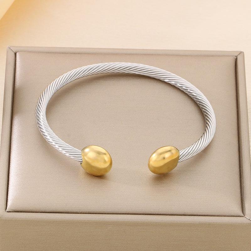 18K Gold-Plated Twisted Knot Stainless Steel Bracelet