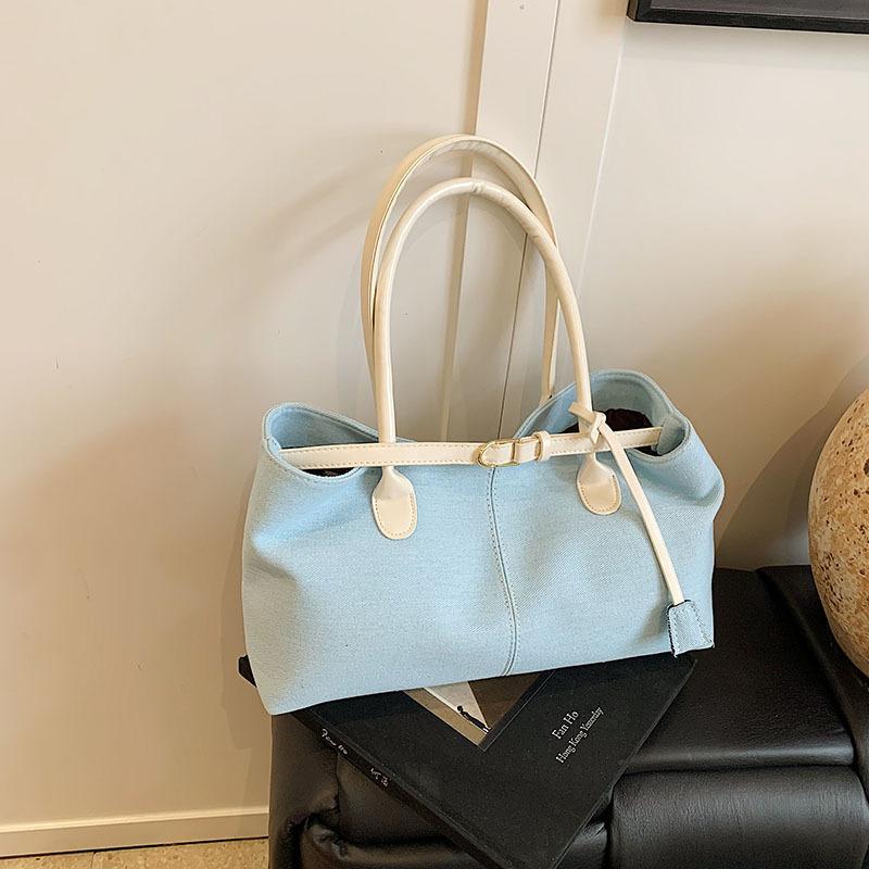 

Повседневная джинсовая сумка подмышку женская 2025 новая модная портативная сумка-тоут большой вместимости для поездок на работу на плечо 36.5*12*22