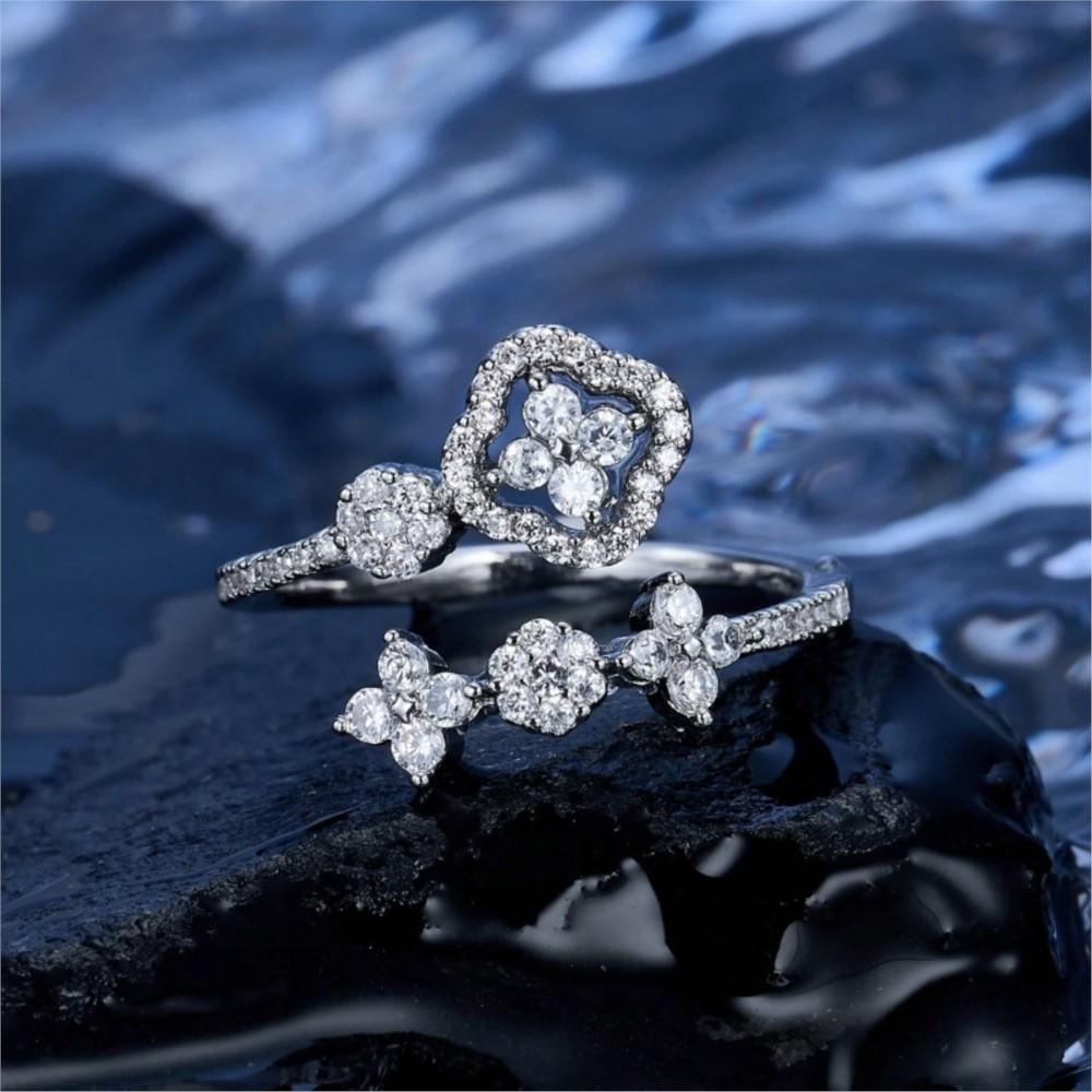 Elegant Four Leaf Flower Zirconia Inlaid Ring for Women New Fashion Single Rings Wedding Jewelry Daily Wear