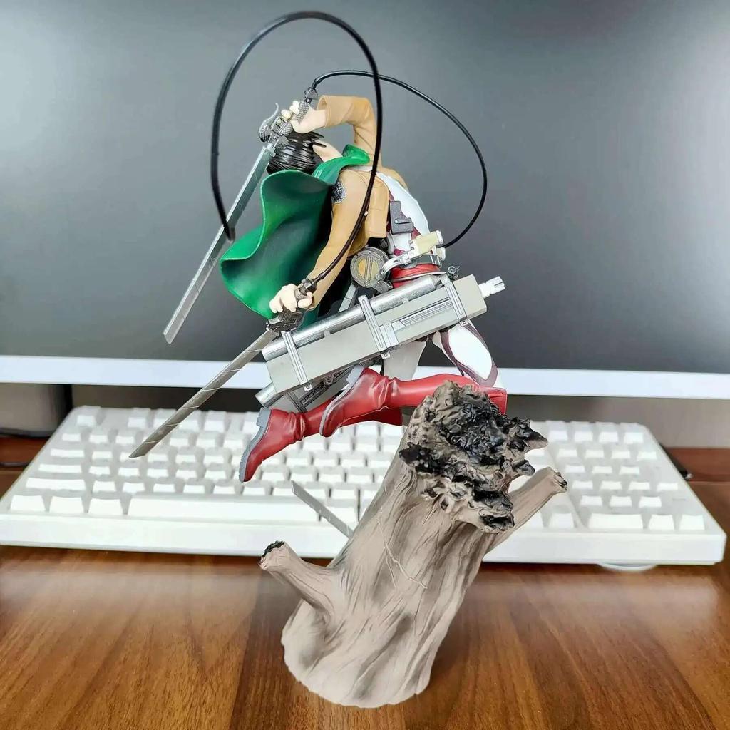 28cm Anime Attack On Titan Levi Renewal 1/8 Scale Action Figure Toys Collection Pvc Model Doll Gift