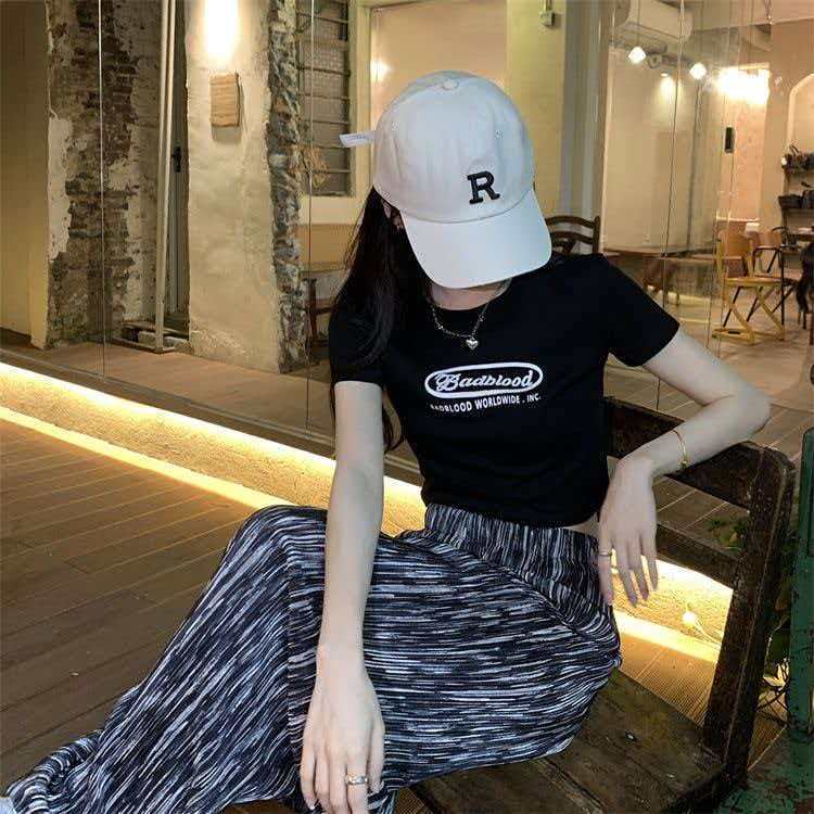 

Short short-sleeved T-shirt women s summer new sweet and spicy style open button letter top bottoming shirt 2XL