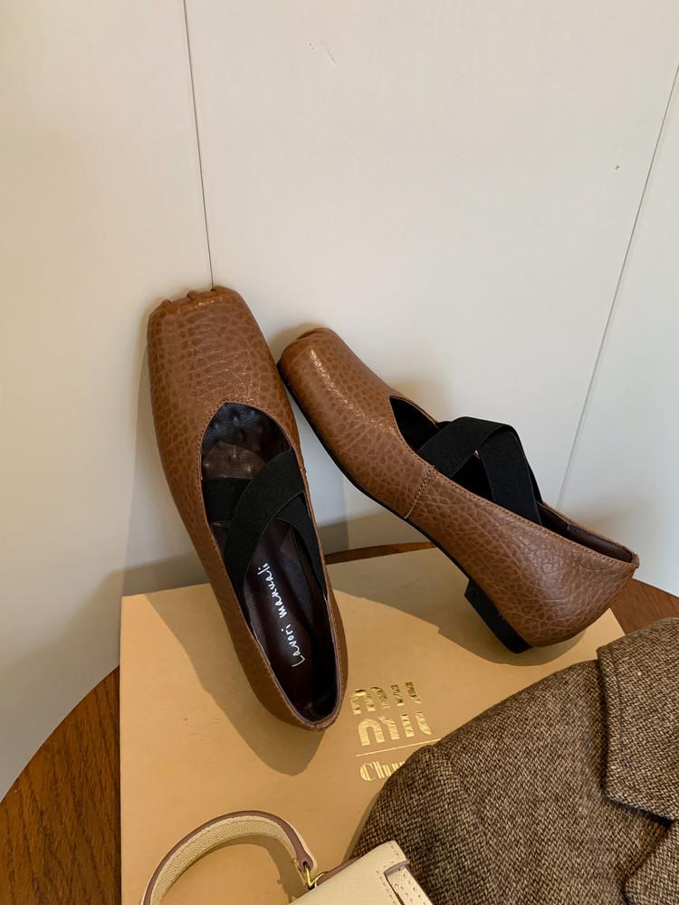 Chao Soft Sheepskin~ Inner Height Increase 5cm Elephant Pattern Light Mouth Single Shoes Retro Cold Ballet Shoes Female Mary Jane