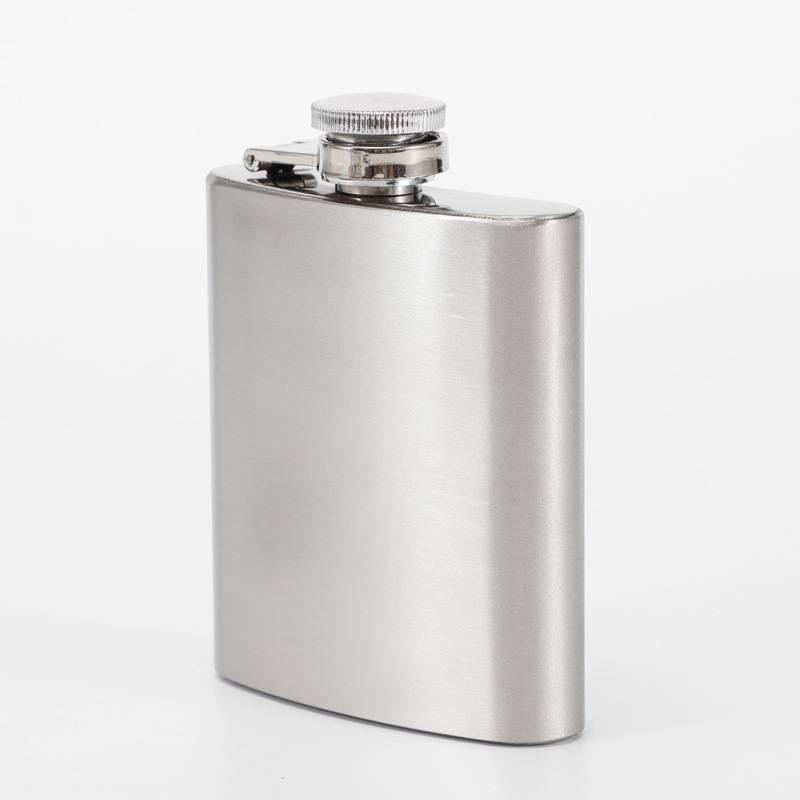 Premium Stainless Steel Hip Flask Lightweight Retro Design For Outdoor Use