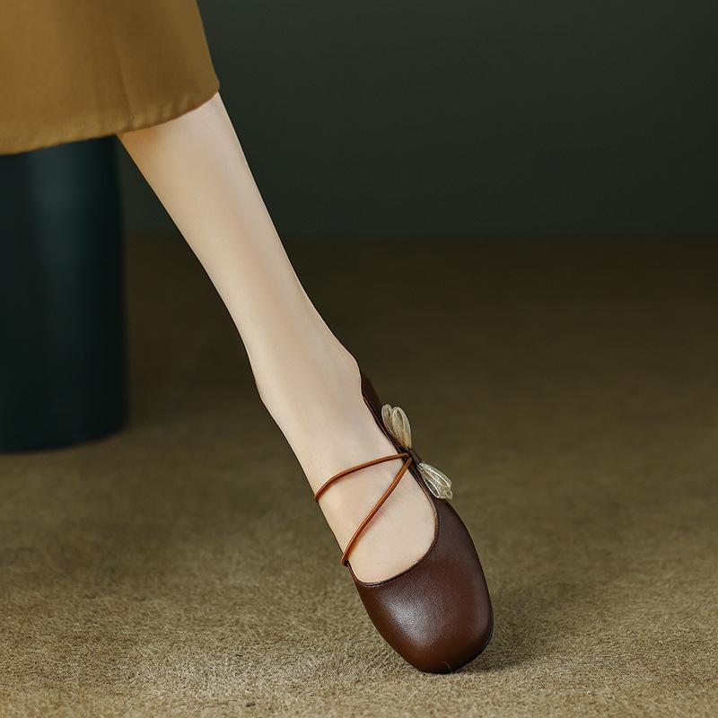 

Туфли Мэри Джейн в стиле ретро с бантом женские весенне-осенние женские туфли с мелким вырезом туфли Дуду на мягкой подошве туфли бабушкины на толстом каблуке туфли-лодочки 40 темно-коричневого