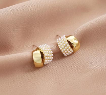 Pearl Metal Round Earrings One Size