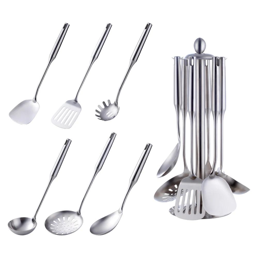 Набор кухонных принадлежностей из 7 предметов: лопатка, шумовка, половник, дуршлаг, ложки для сервировки, металлический держатель