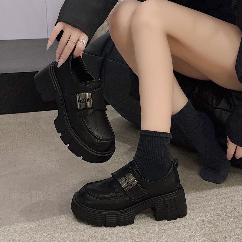 Platform-soled retro loafers women's British-style small leather shoes women's autumn 2025 new high-heeled jk single shoes