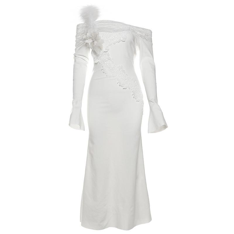 Autumn and Winter Women's Solid Color Slim-fit High-waisted Fashion One-line Collar Long-sleeved Dress