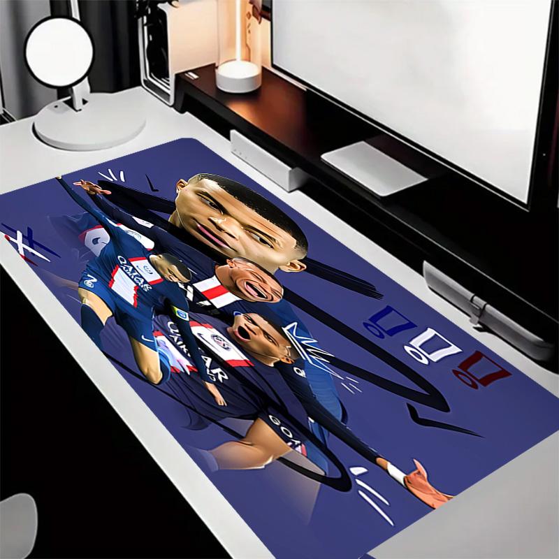 Kylian Mbappé Thema Premium Rutschfestes Mauspade mit Genähten Kanten, Strapazierfähiges Gummi-Material, für Schreibtisch & Gaming Tolle Geschenke