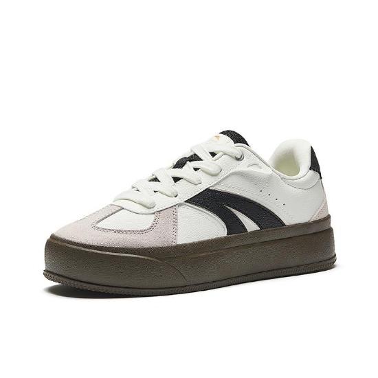 Anta Lifestyle Series Simple Versatile Durable Lightweight Increased Height Low-Top Skate Shoes Women Sneakers White Gray 922538023-3