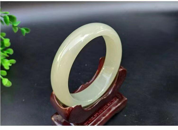 Women's Xinjiang Hotan White Jade Flat Bracelet - Natural Mutton Fat Concubine Jade