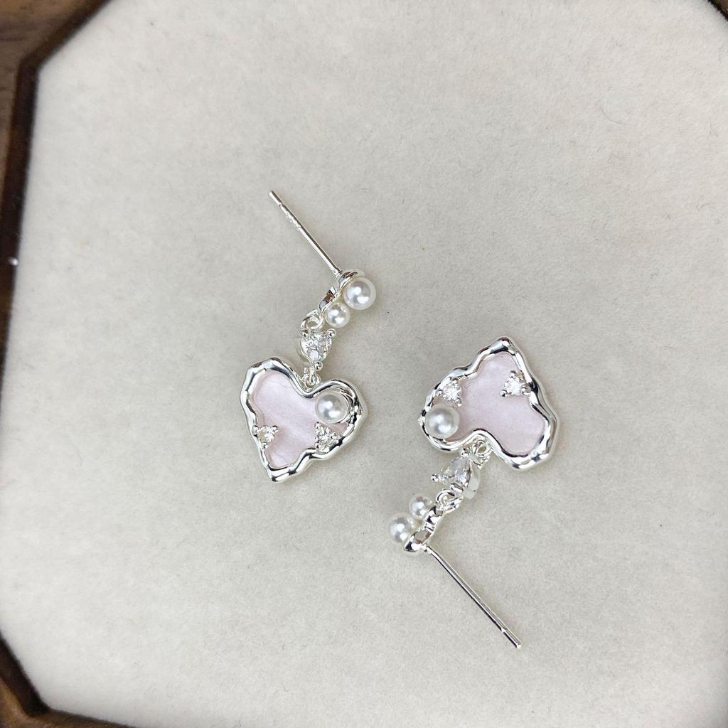 S925 Silver Needle Pink Heart Earrings - Gold Plated Brass with Drip Oil, Zircon, and Pearl Accents. Cute and Sweet Studs.