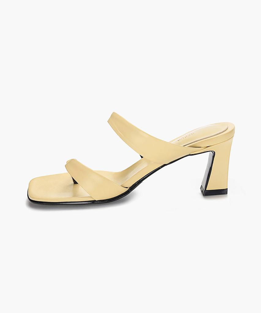 Recur Ecur Asymmetrical Detail Sandal Heel Butter 1281