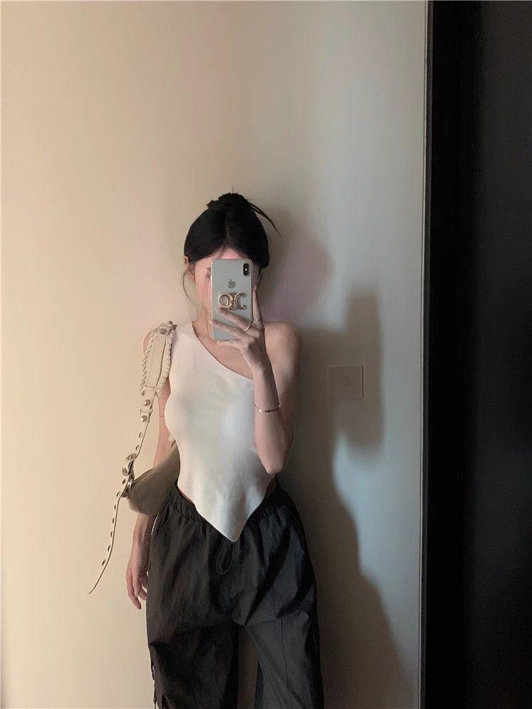 Pure Desire Spicy Girl One-Shoulder Irregular Sleeveless Tank Top - Summer Slimming Inner Wear for Women