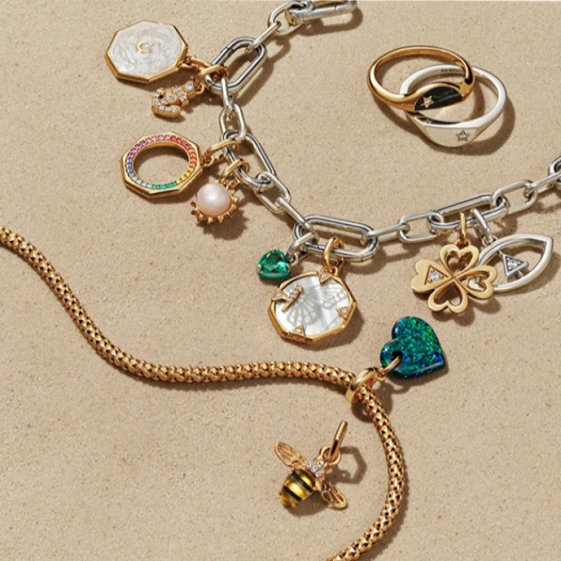 Pandora Mini Dangle Charm Green Chakra Heart 793042c03