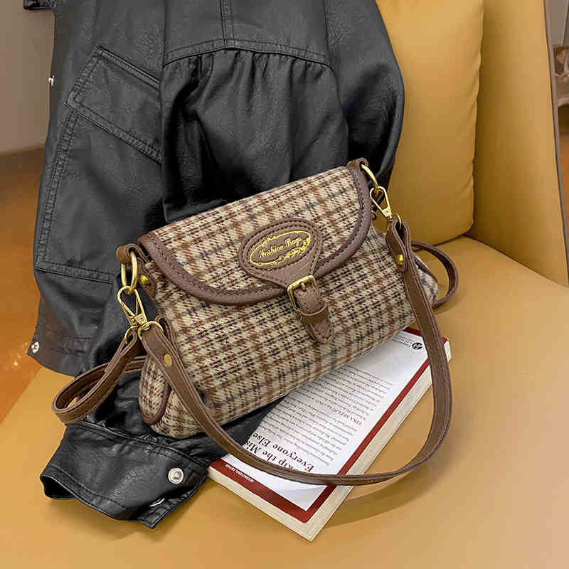 

Ретро модная клетчатая трапециевидная сумка для женщин осень-зима текстурированная застежка дизайн сумка через плечо женская сумка для путешественников через плечо