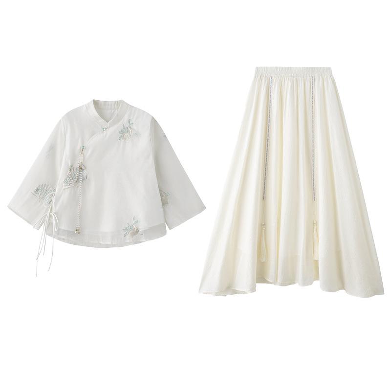 2025 Pretty Summer Ancient-Style Chinese Women's Skirt Set W5825