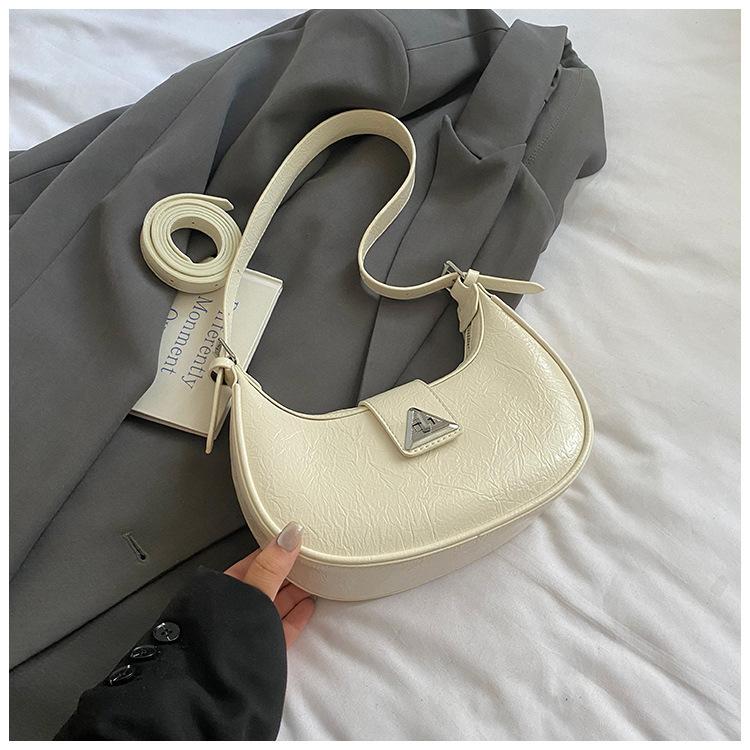 

2025 new French niche underarm bag high value messenger bag niche shoulder crescent bag fashion underarm bag белый