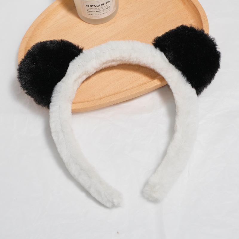 Cartoon Plush Headband: Cute Hair Accessory for Women & Kids, Perfect for Face Washing