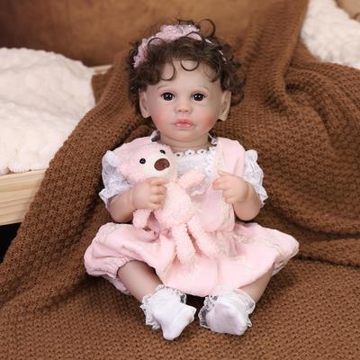 Muñecas y Peluches – Muñecas