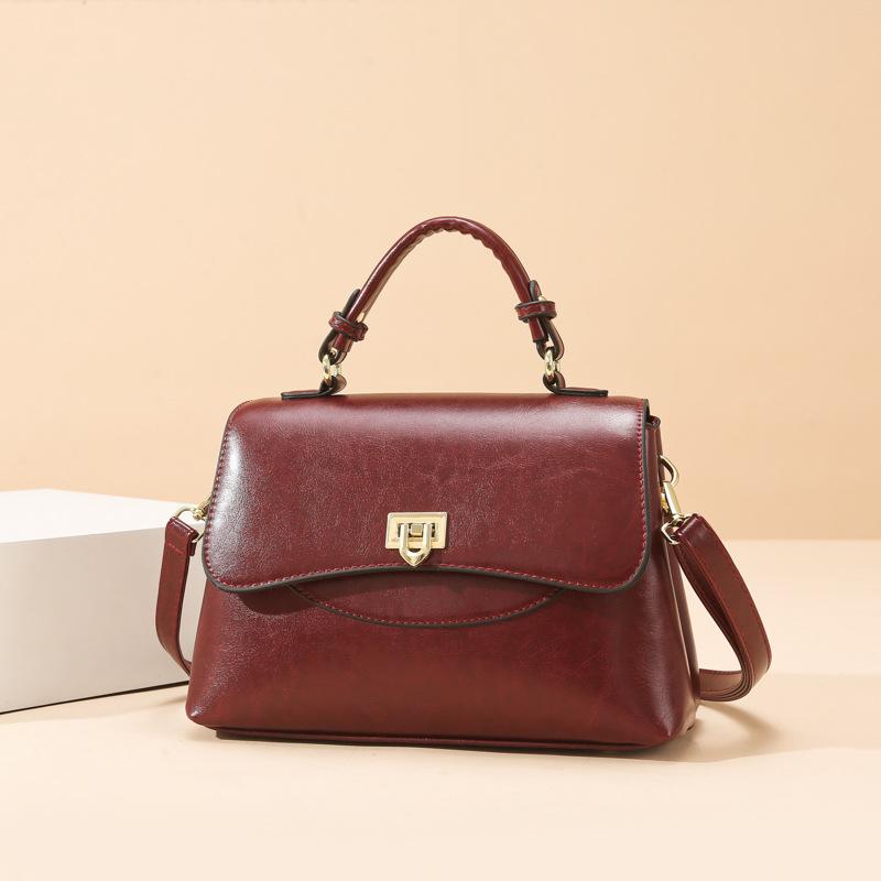 Women's Bag Retro Style Mother Bag Temperament Summer New High-end Shoulder Messenger Bag