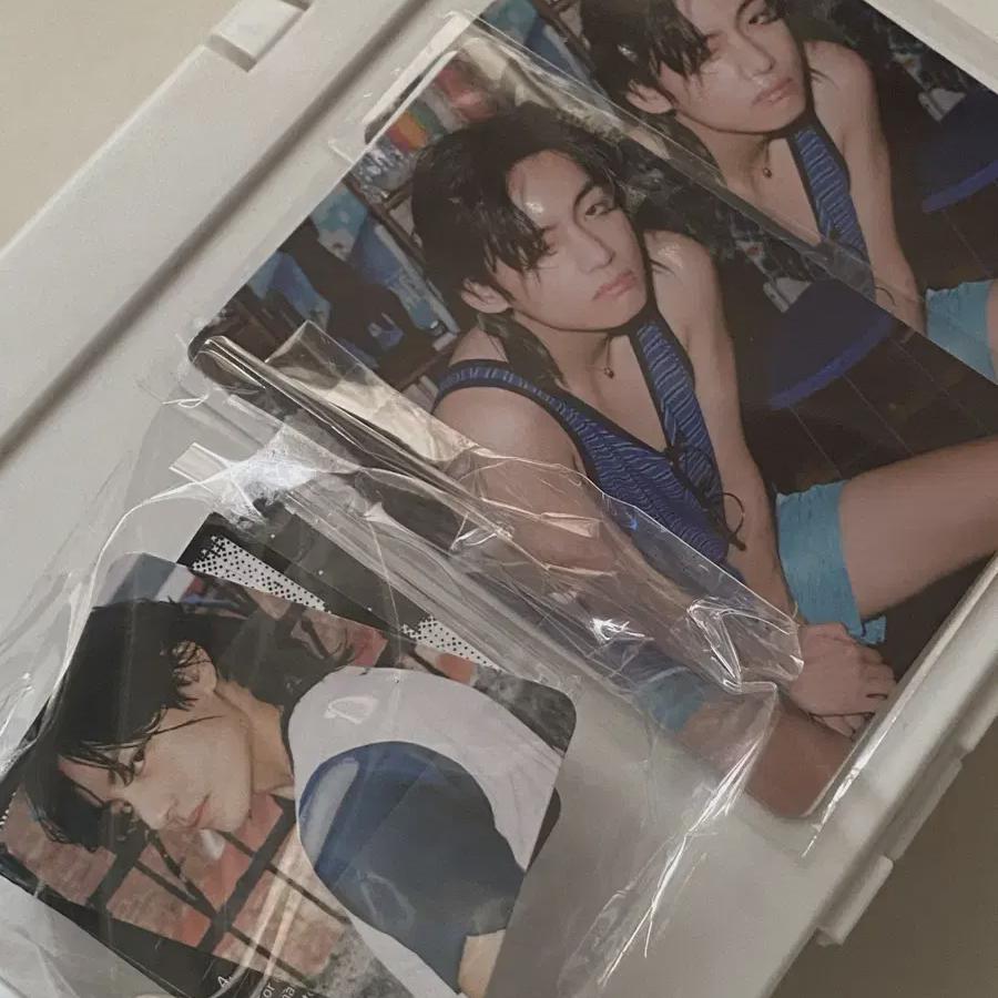 

Пуленепробиваемые Bts Festa Тэ Хён V Капсульный Альбом+2 Фотокарты