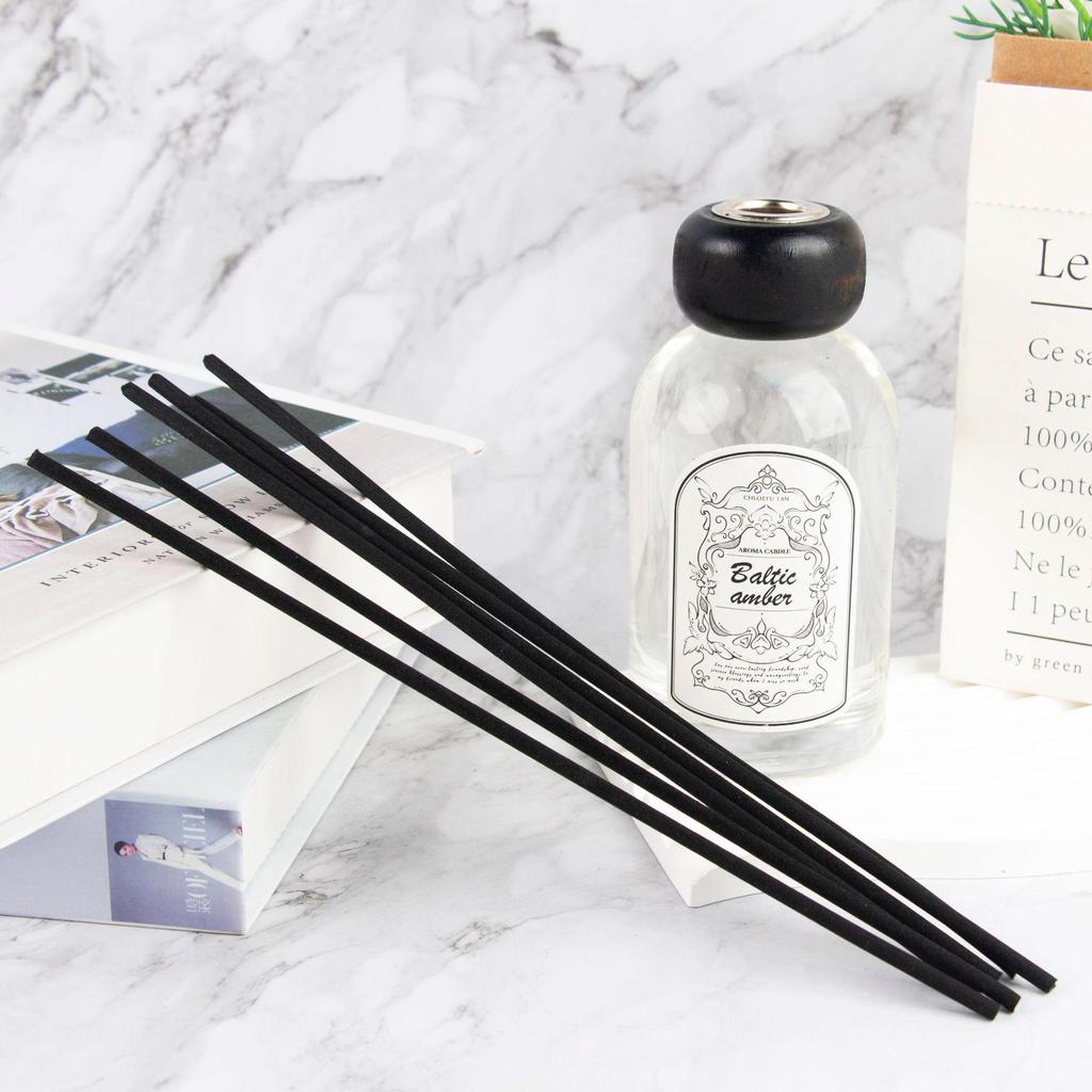 Luxurious Flameless Aromatherapy Oil for Lasting Indoor Fragrance: Bedroom Decor, Hotel Freshener, Incense.