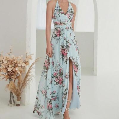 Elegantes Neckholder-Abendkleid aus Chiffon mit offenem Rücken und Schlitz