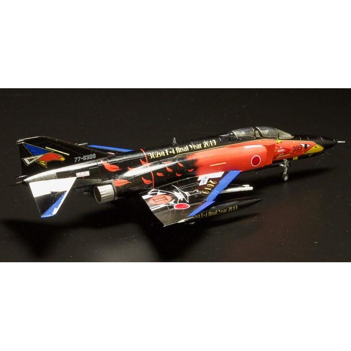 PLATZ 1/144 Japan Air Self-Defense Force F-4EJ Kai 302nd Tactical Fighter Squadron Last Phantom (Black Phantom) Plastic Model PF-26,
