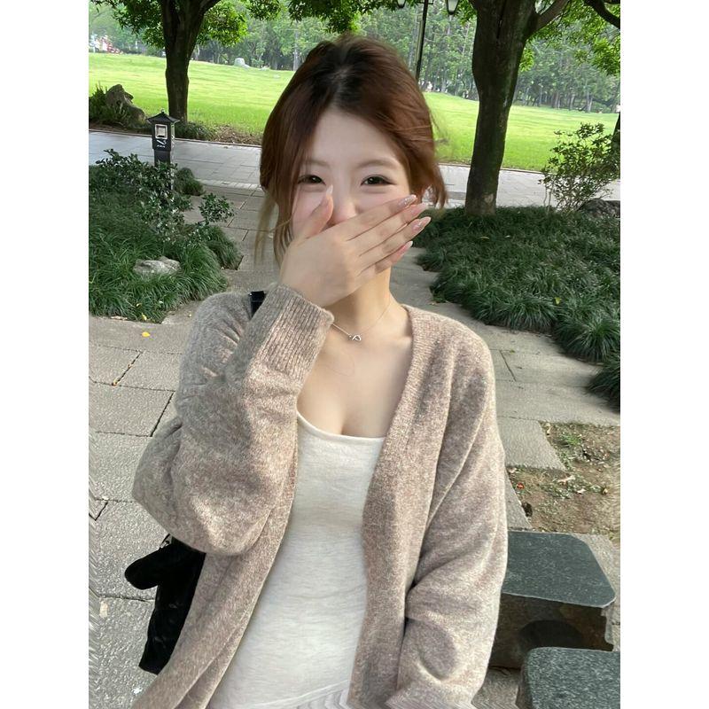 

Кардиган в корейском стиле на весну и осень, мягкий, нежный, небольшой Khaki S Suggested 37.50 kg-45.00 kg