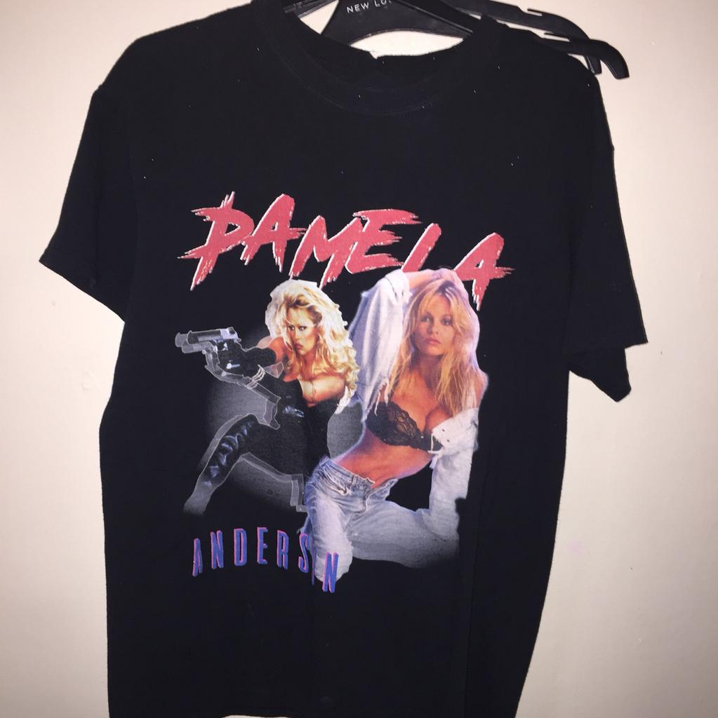 Pamela Anderson T-shirt Unisex Cotton Tee Size S To 234XL LI1144