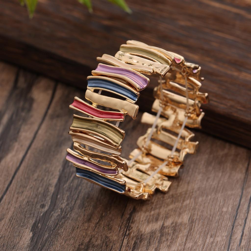Emaille übertriebenes geometrisches elastisches Armband, Damen High-End unregelmäßiges Legierungsarmband