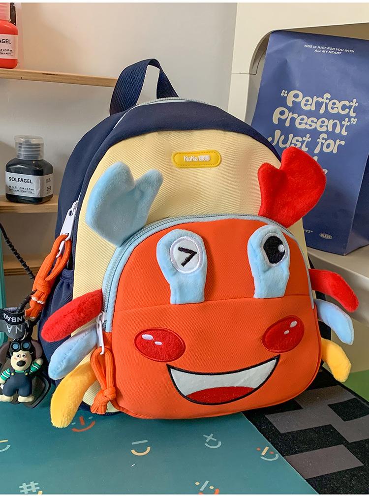 Schoolbag new children's backpack, cute cartoon animal backpack, large capacity, lightweight kindergarten boys and girls' student backpack