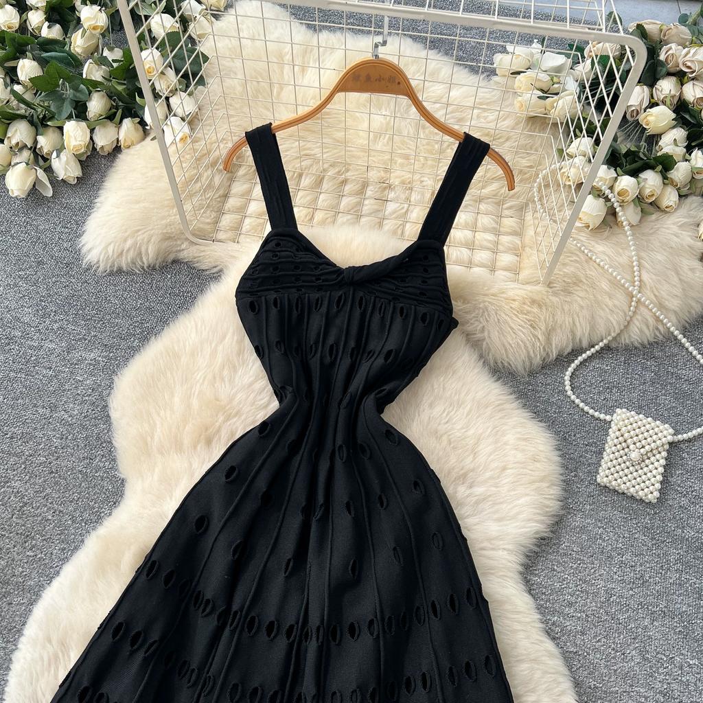 New Fall/Winter Sexy Spaghetti Strap Knitted Midi Dress for Women Elegant Sleeveless Hollow Out Embroidery Slim Sweater Dress