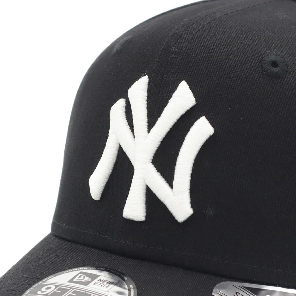 New Era MLB NY Black Cap 950SS NEYYAN BLK WHI 25J Kids' (YOUTH 52-56cm)