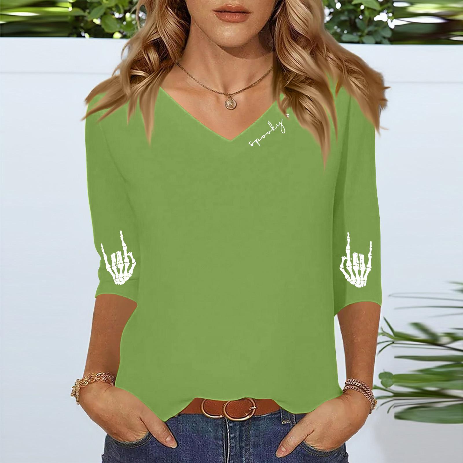 

Women s Three-quarter Sleeve Shirt V-neck Loose Casual Spooky Scason Halloween Print Top M