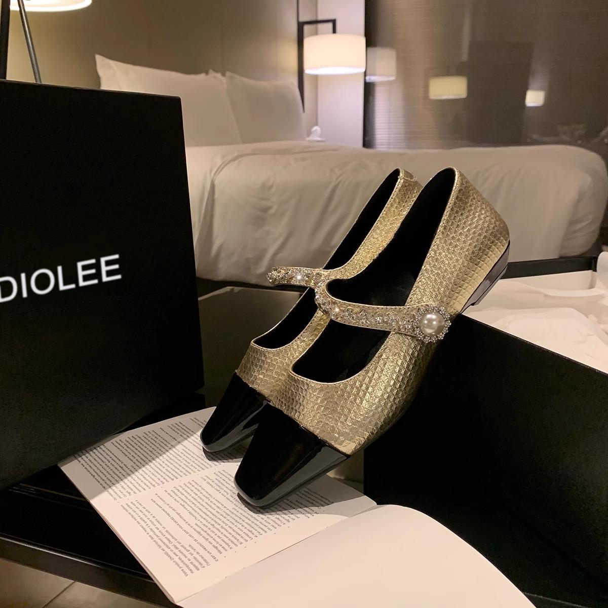 

Версия из овчины~ Жемчужный блеск, ремень с бриллиантами, квадратный носок, кожаные туфли Мэри Джейн с небольшим низким каблуком, женские туфли 39