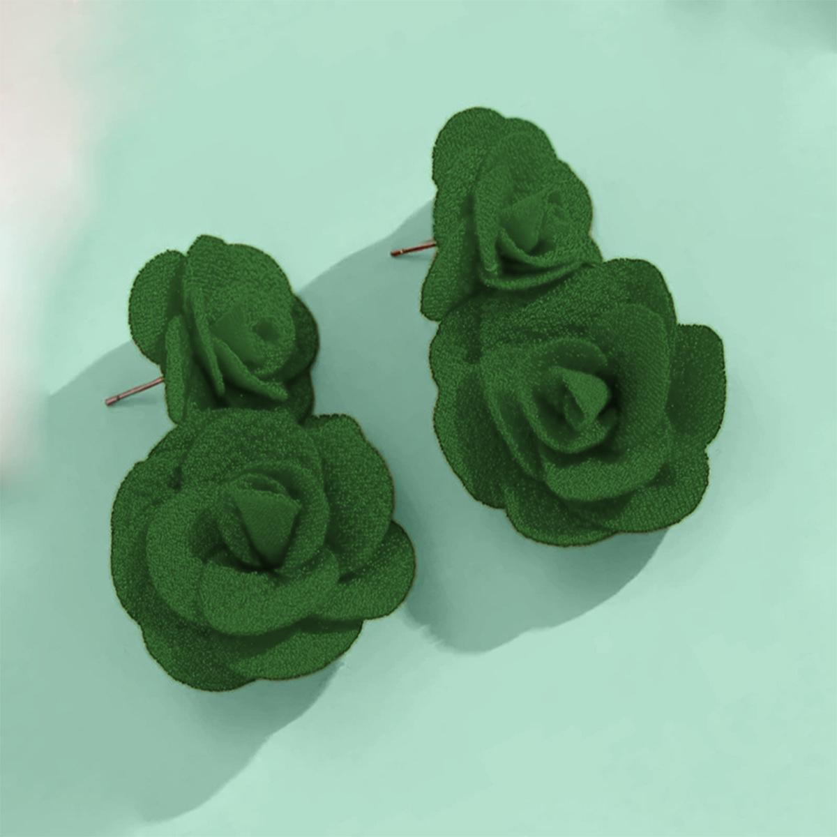 

Red rose stud earrings, romantic and elegant temperament, Valentine s Day confession, dating, vacation, gifts зелений