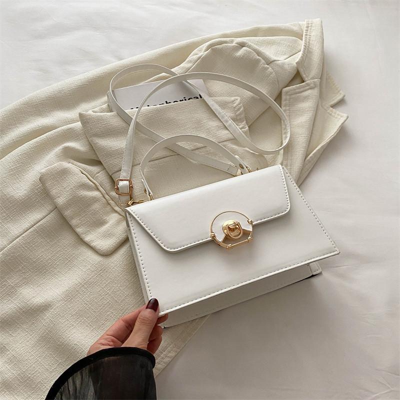 Fashionable Small Square Bag In Trendy Colors With Comfortable Single Shoulder Strap For Stylish Outfits белый